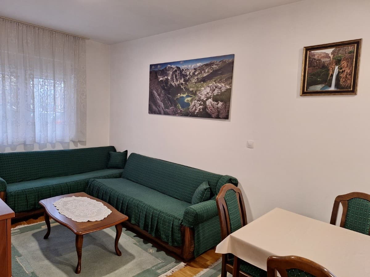 Izdaje se jednosoban stan