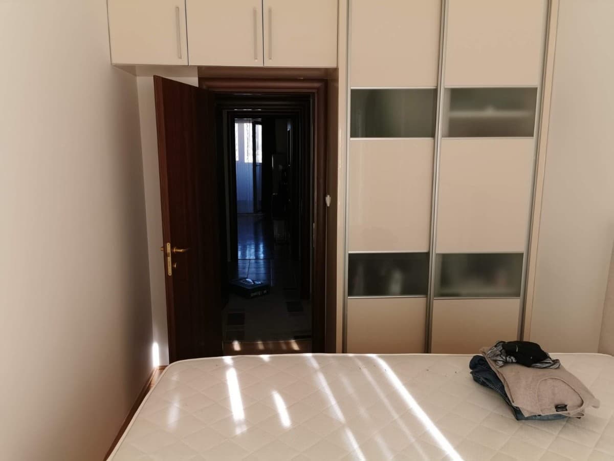 Izdaje se stan