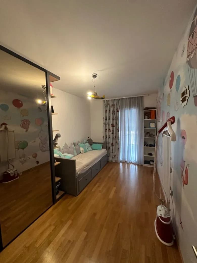 Prodaje se dvosoban stan