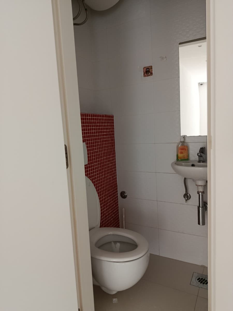 Izdaje se poslovni prostor