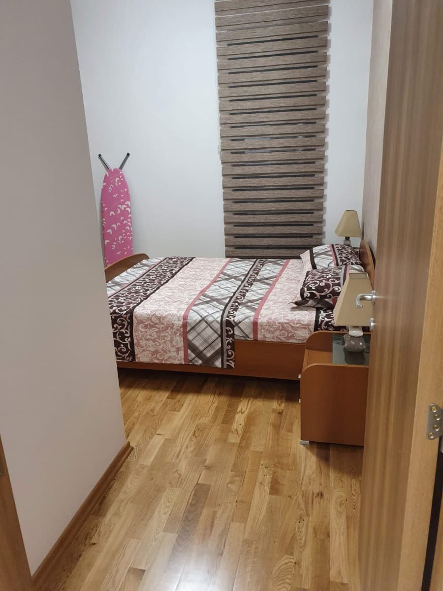 Izdaje se jednosoban stan