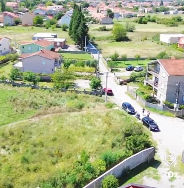 Prodaje se gradjevinsko zemljiste