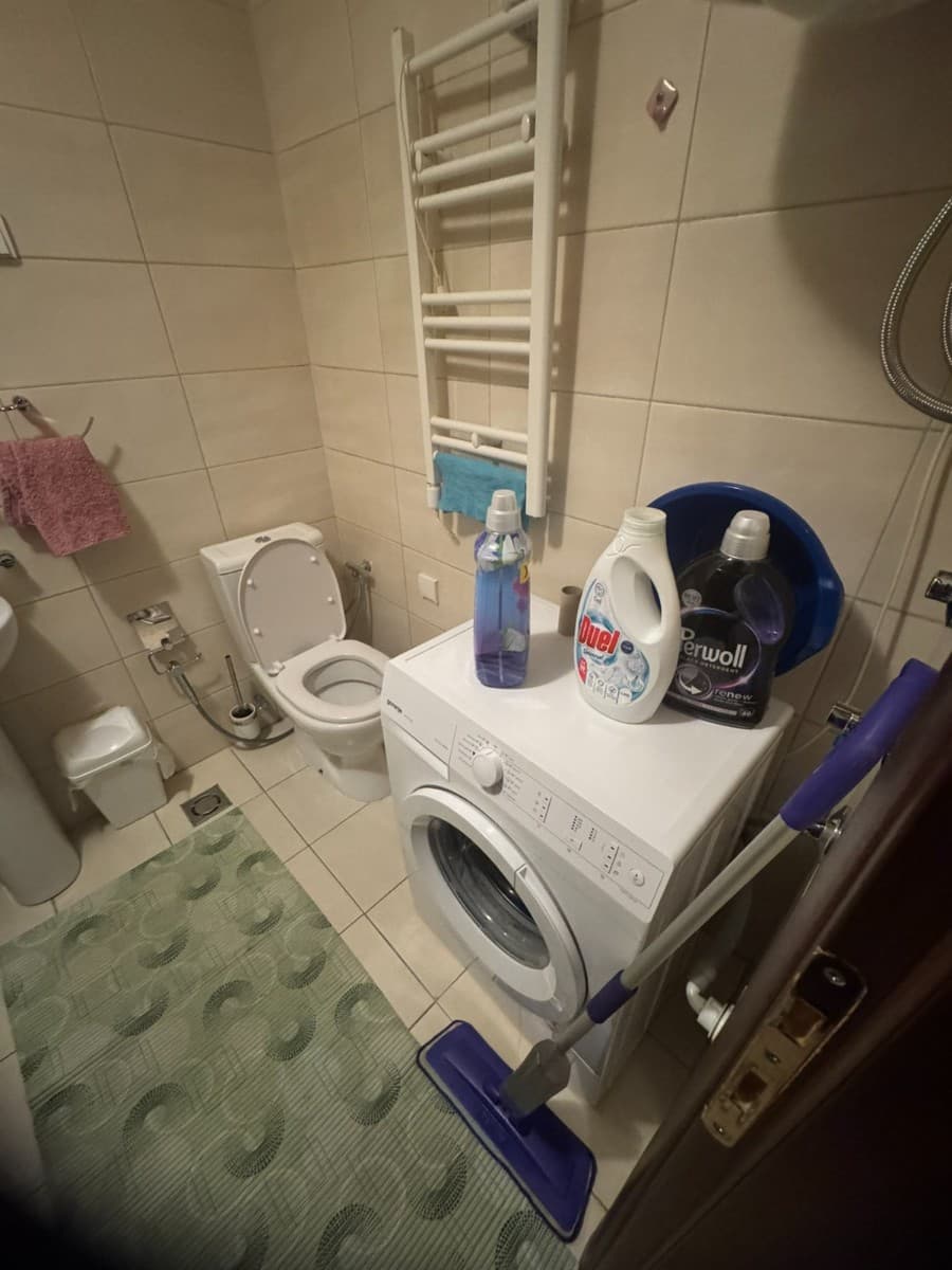 Izdaje se stan