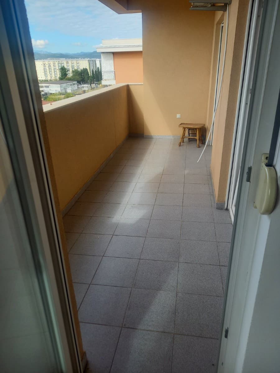 Izdaje se poslovni prostor