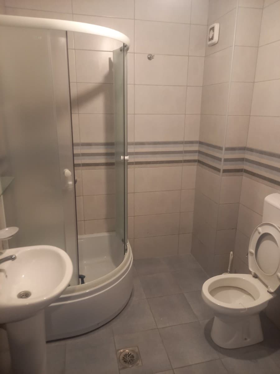 Izdaje se poslovni prostor