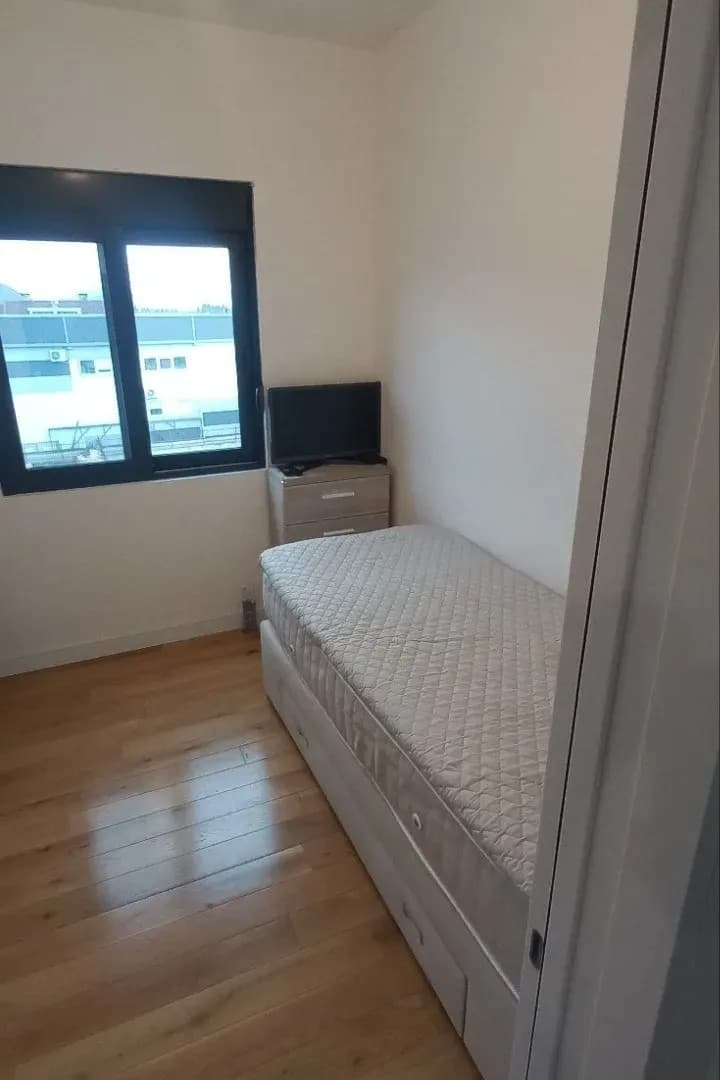 Izdaje se kuca