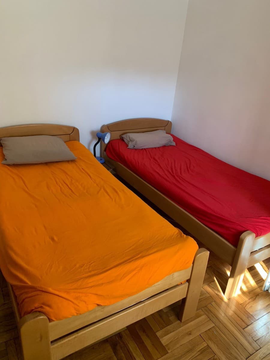 Izdaje se jednosoban stan
