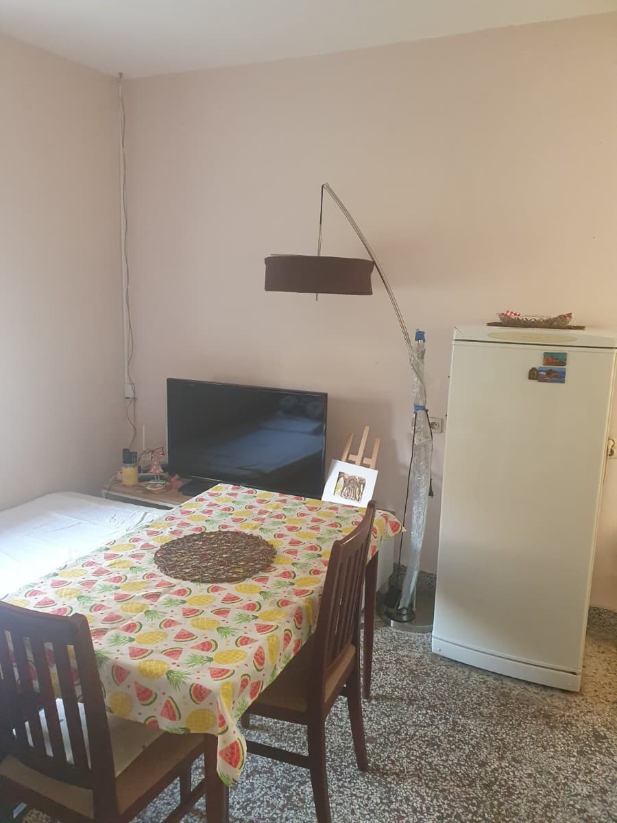 Izdaje se kuca